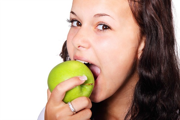 Eat Fruit to Prevent Coffee Stains