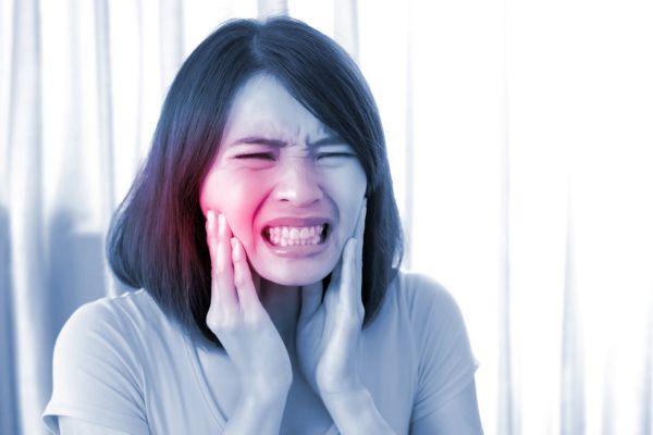 What To Do About Unbearable Tooth Pain What To Do About Unbearable Tooth Pain